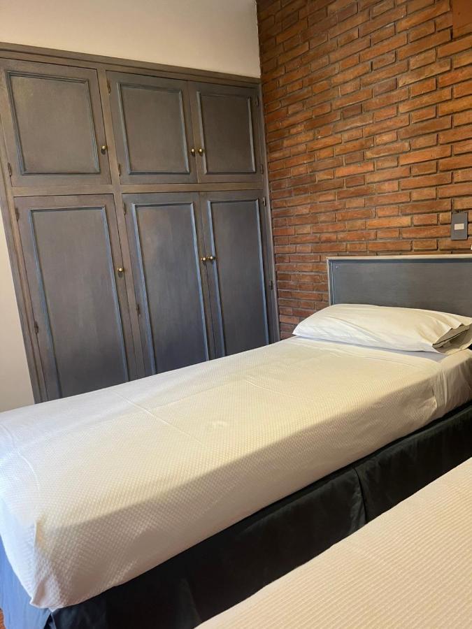Departamento céntrico Mendoza-Reina Victoria Apartamento Exterior foto