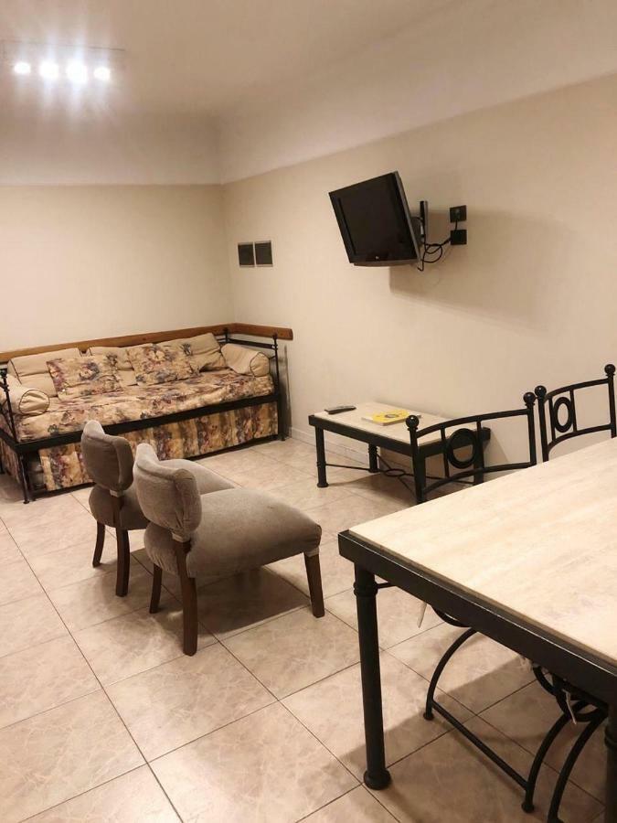 Departamento céntrico Mendoza-Reina Victoria Apartamento Exterior foto